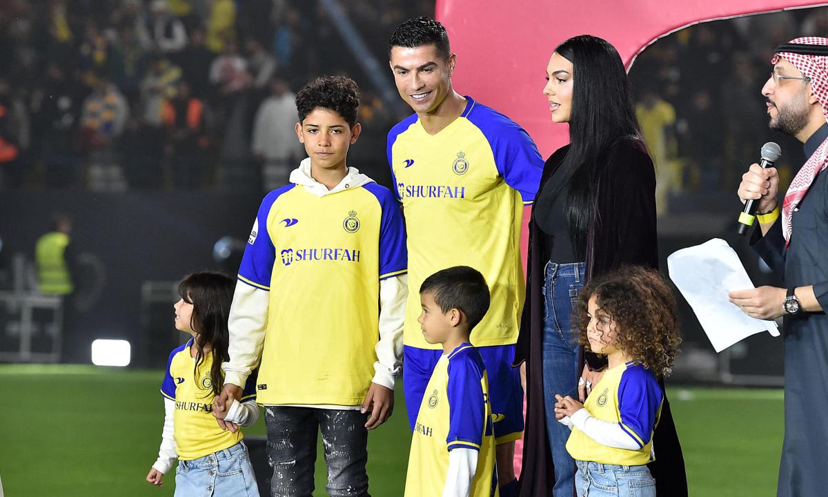 Cristiano Ronaldo and Georgina Rodríguez enjoy Saudi Arabia