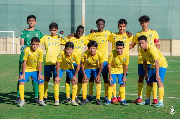 Ronaldo's son received a special honor at U13 Al Nassr, possessing the highest height and scoring ability in the team - Photo 2.