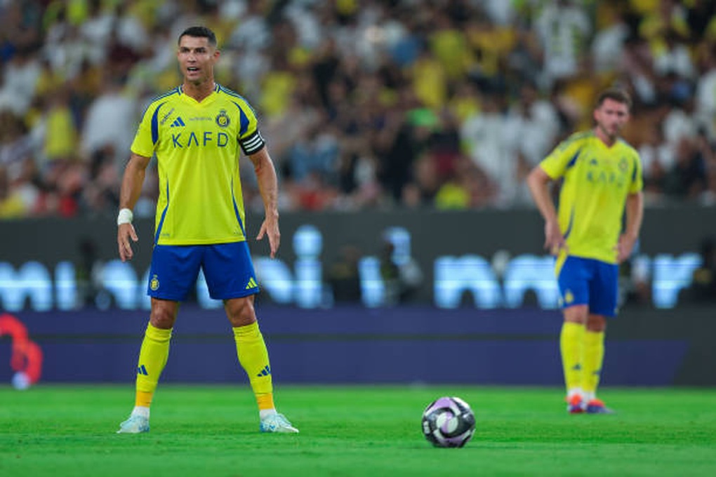 Ronaldo scores a superb free kick to help Al Nassr win - 1